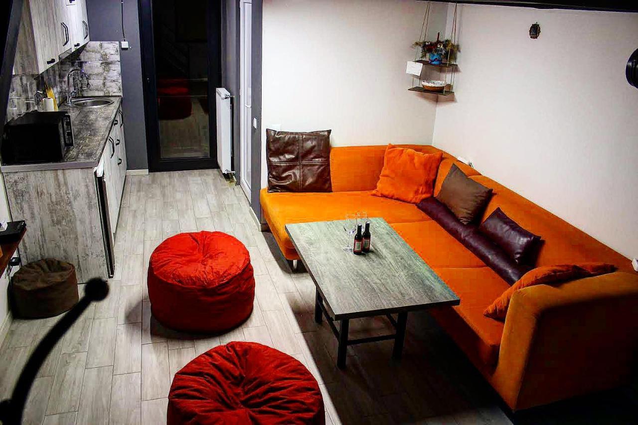 Shota'S Apartment Tbilisi Buitenkant foto